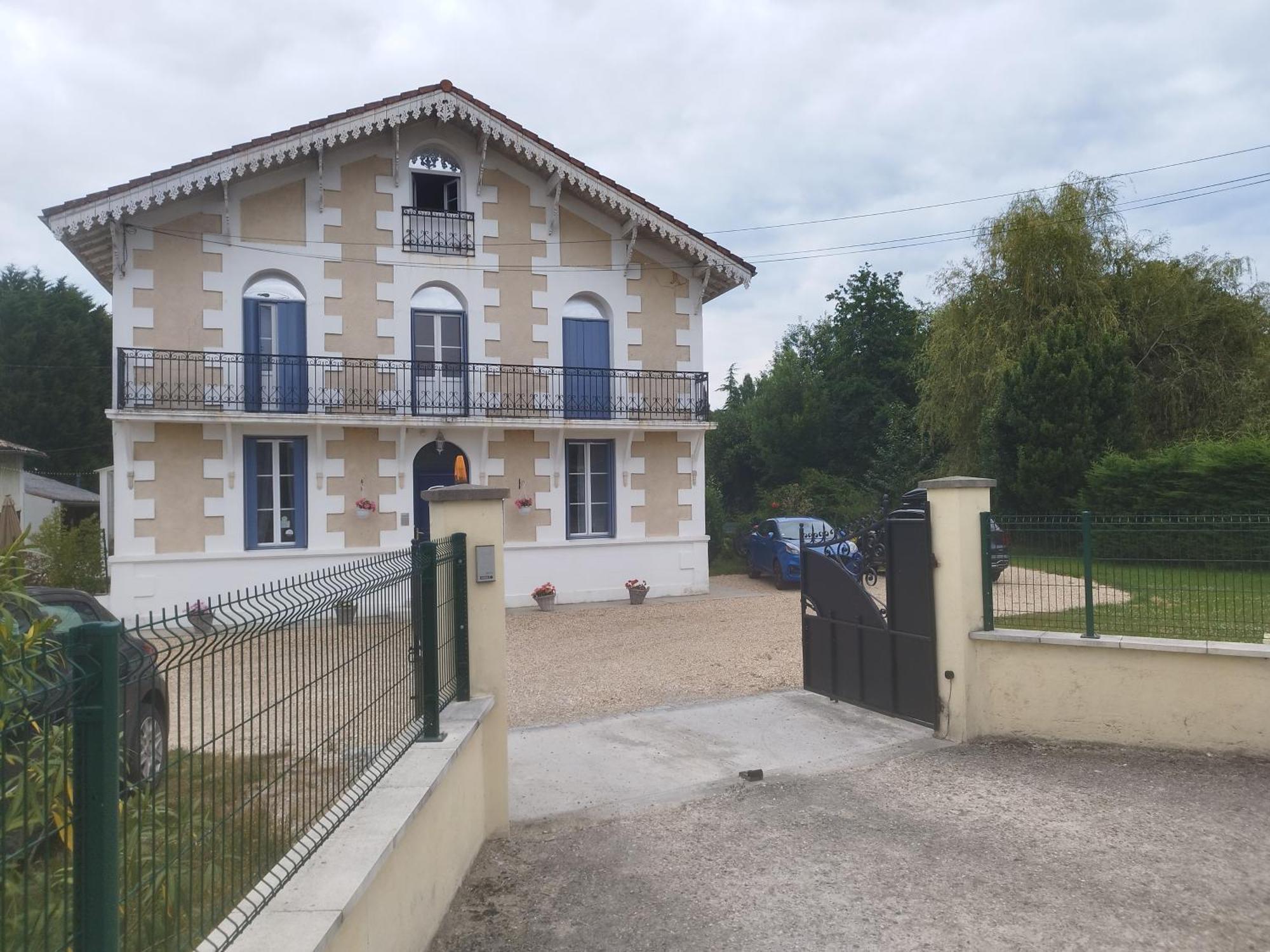 Montplaisir Montendre Exterior foto